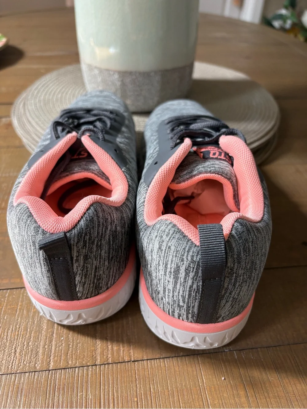 Women's Grey Knit Athletic Sneakers with Pink Lining